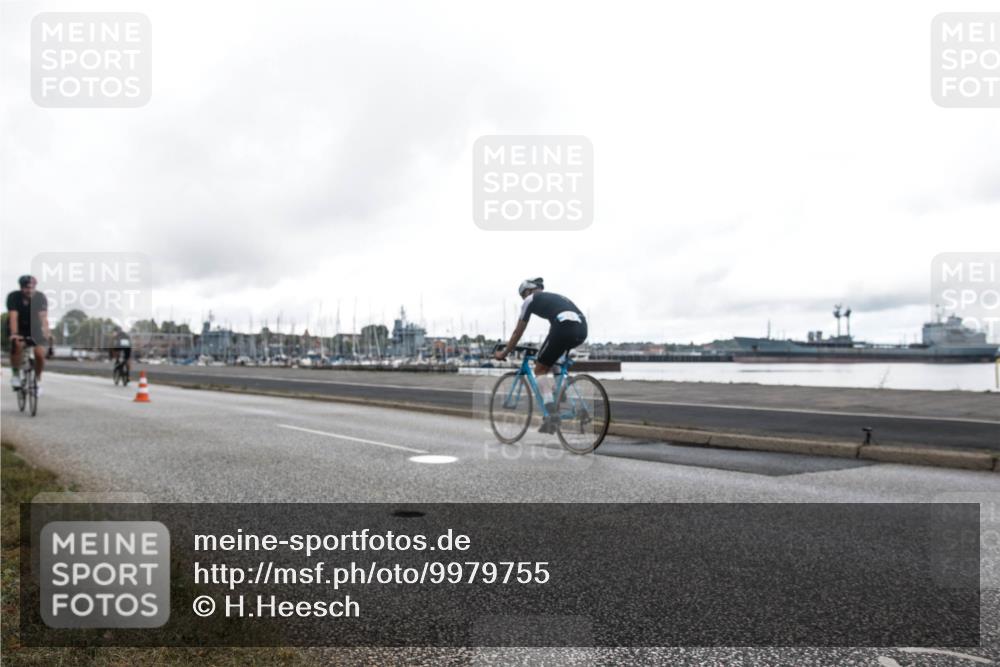 16.08.2026 - KN Förde Triathlon 2026 H.Heesch http://msf.ph/oto/9979755 16.08.2026 11:15:22 Radfahren 341, 355, 367, 374, 802 meine-sportfotos.de
