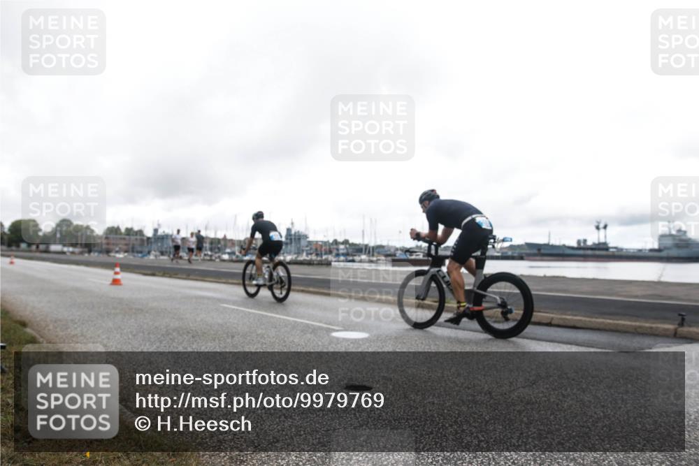 16.08.2026 - KN Förde Triathlon 2026 H.Heesch http://msf.ph/oto/9979769 16.08.2026 11:15:43 Radfahren 304, 363, 399, 414, 422 meine-sportfotos.de