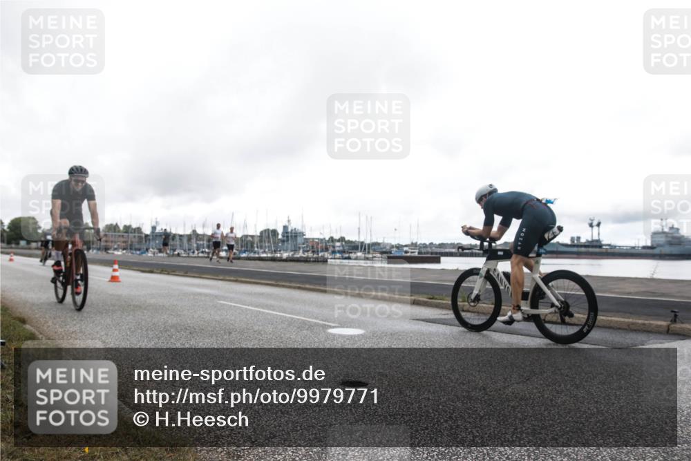 16.08.2026 - KN Förde Triathlon 2026 H.Heesch http://msf.ph/oto/9979771 16.08.2026 11:15:45 Radfahren 399, 414, 422 meine-sportfotos.de