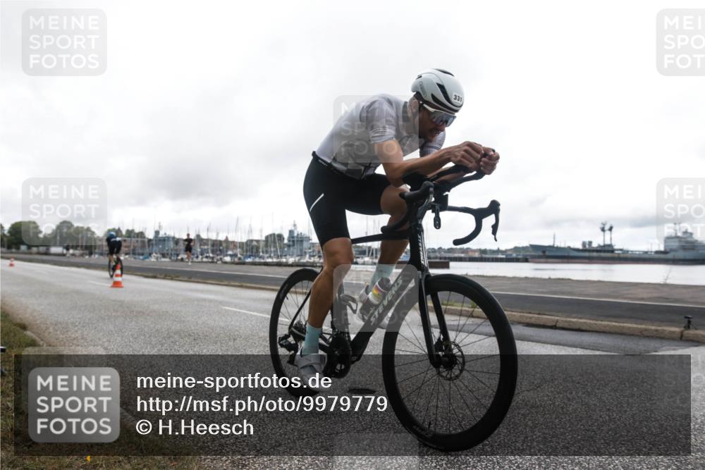 16.08.2026 - KN Förde Triathlon 2026 H.Heesch http://msf.ph/oto/9979779 16.08.2026 11:15:57 Radfahren 331, 385, 421 meine-sportfotos.de