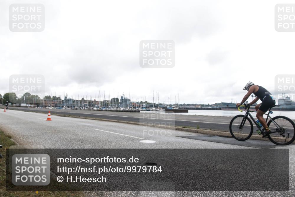 16.08.2026 - KN Förde Triathlon 2026 H.Heesch http://msf.ph/oto/9979784 16.08.2026 11:16:21 Radfahren 339, 351, 406, 428, 801 meine-sportfotos.de