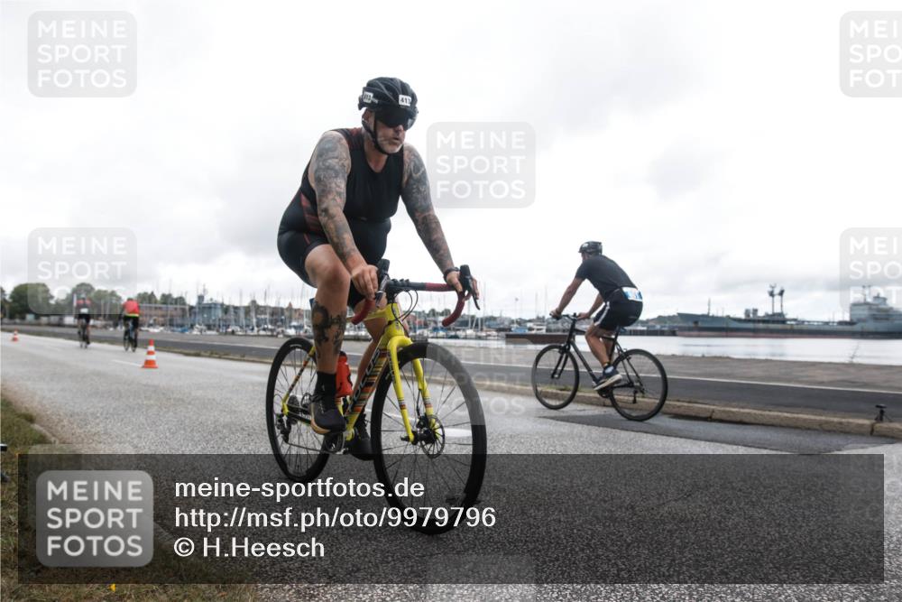 16.08.2026 - KN Förde Triathlon 2026 H.Heesch http://msf.ph/oto/9979796 16.08.2026 11:16:30 Radfahren 354, 360, 413, 416 meine-sportfotos.de