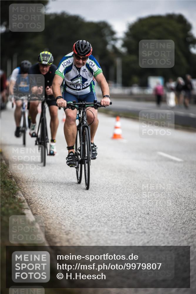 16.08.2026 - KN Förde Triathlon 2026 H.Heesch http://msf.ph/oto/9979807 16.08.2026 11:37:02 Radfahren 398, 404, 407, 415 meine-sportfotos.de