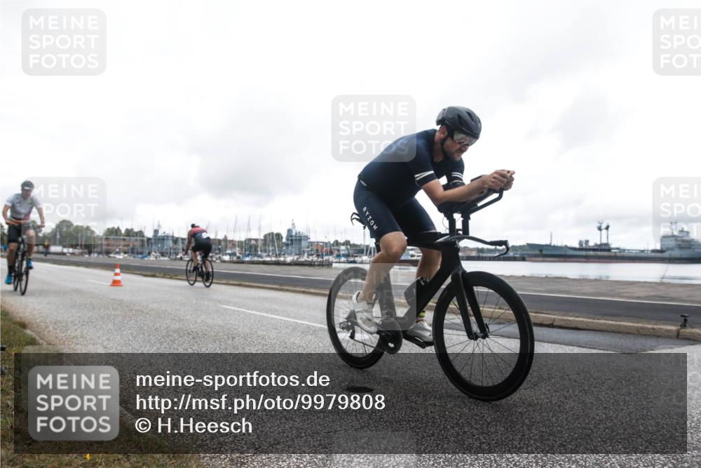 16.08.2026 - KN Förde Triathlon 2026 H.Heesch http://msf.ph/oto/9979808 16.08.2026 11:17:02 Radfahren 319, 328, 350, 381 meine-sportfotos.de
