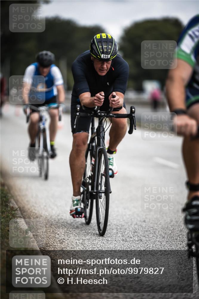16.08.2026 - KN Förde Triathlon 2026 H.Heesch http://msf.ph/oto/9979827 16.08.2026 11:37:03 Radfahren 370, 398, 404, 407, 415 meine-sportfotos.de