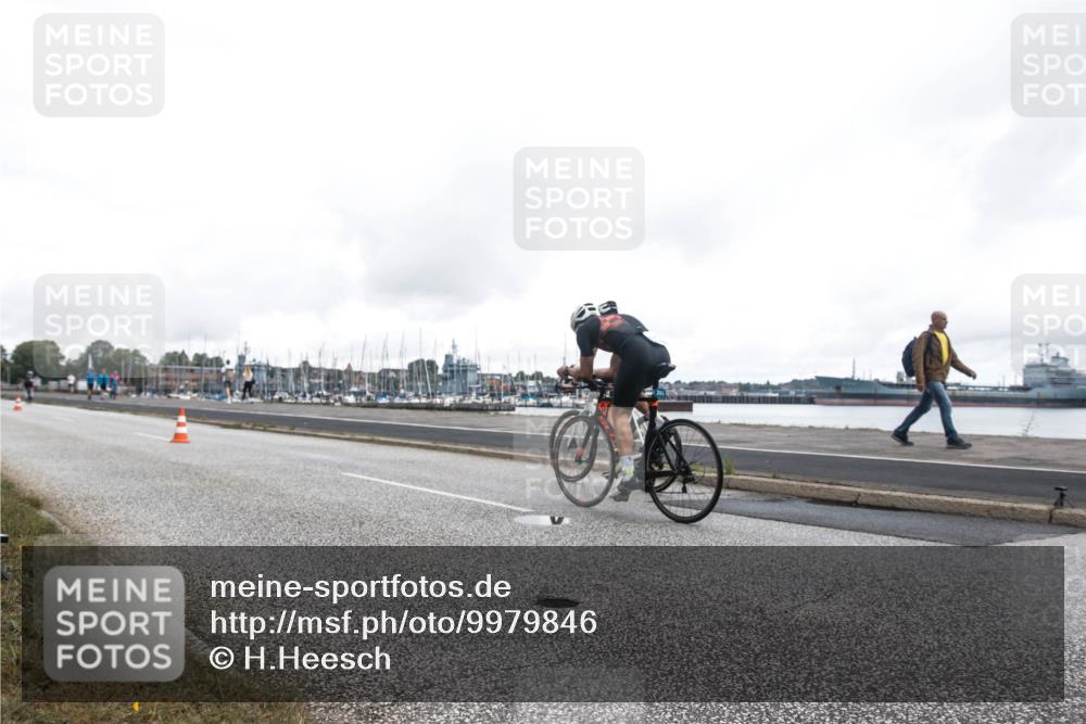 16.08.2026 - KN Förde Triathlon 2026 H.Heesch http://msf.ph/oto/9979846 16.08.2026 11:17:45 Radfahren 306, 308, 317, 318, 803 meine-sportfotos.de
