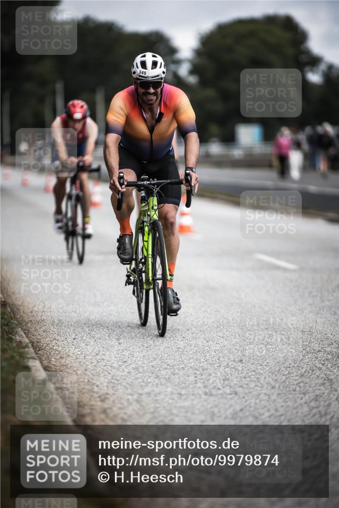 16.08.2026 - KN Förde Triathlon 2026 H.Heesch http://msf.ph/oto/9979874 16.08.2026 11:37:08 Radfahren 370, 402, 404, 415 meine-sportfotos.de