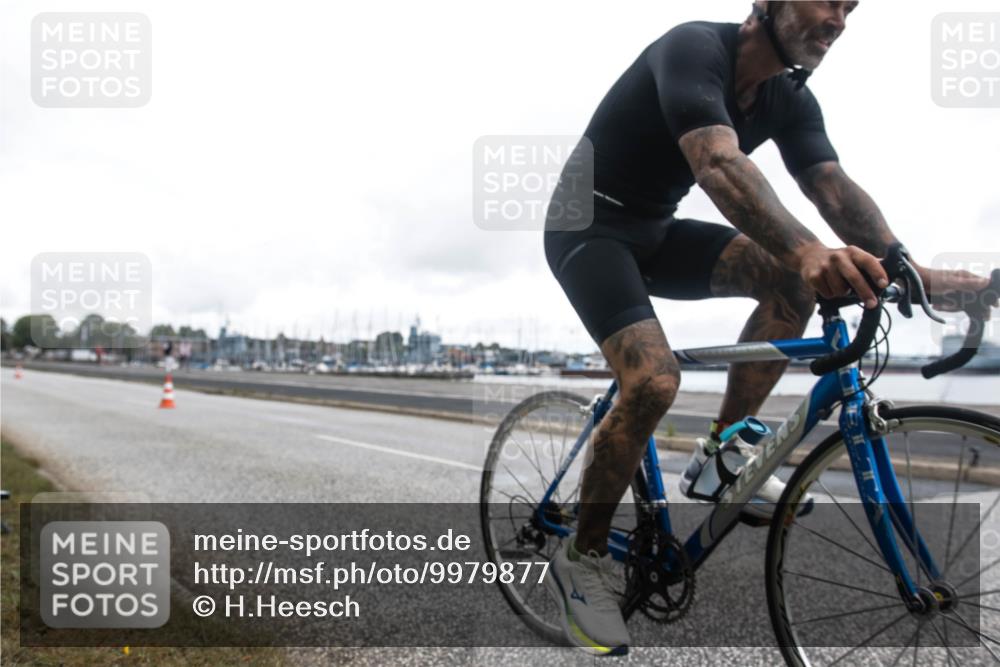 16.08.2026 - KN Förde Triathlon 2026 H.Heesch http://msf.ph/oto/9979877 16.08.2026 11:18:36 Radfahren 348, 353, 414, 441 meine-sportfotos.de