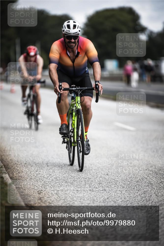 16.08.2026 - KN Förde Triathlon 2026 H.Heesch http://msf.ph/oto/9979880 16.08.2026 11:37:09 Radfahren 370, 402, 415 meine-sportfotos.de