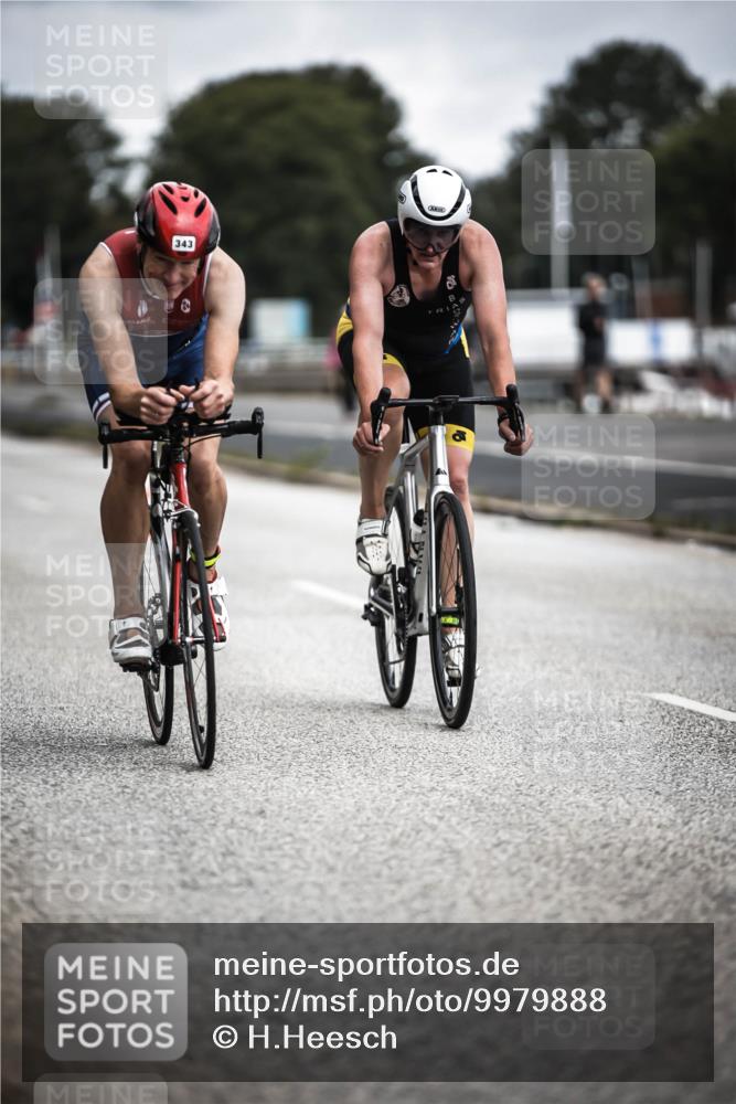 16.08.2026 - KN Förde Triathlon 2026 H.Heesch http://msf.ph/oto/9979888 16.08.2026 11:37:10 Radfahren 370, 402 meine-sportfotos.de