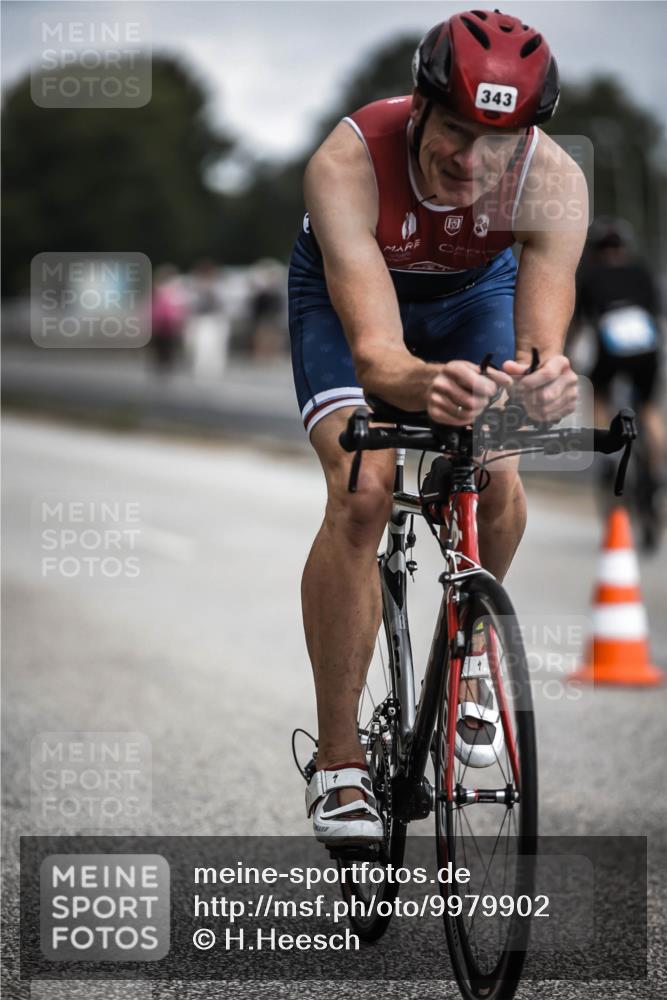 16.08.2026 - KN Förde Triathlon 2026 H.Heesch http://msf.ph/oto/9979902 16.08.2026 11:37:10 Radfahren 370, 402 meine-sportfotos.de
