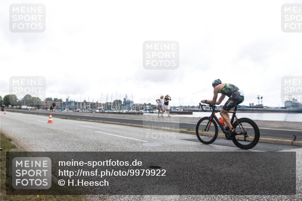 16.08.2026 - KN Förde Triathlon 2026 H.Heesch http://msf.ph/oto/9979922 16.08.2026 11:19:29 Radfahren 323, 346, 377, 801 meine-sportfotos.de