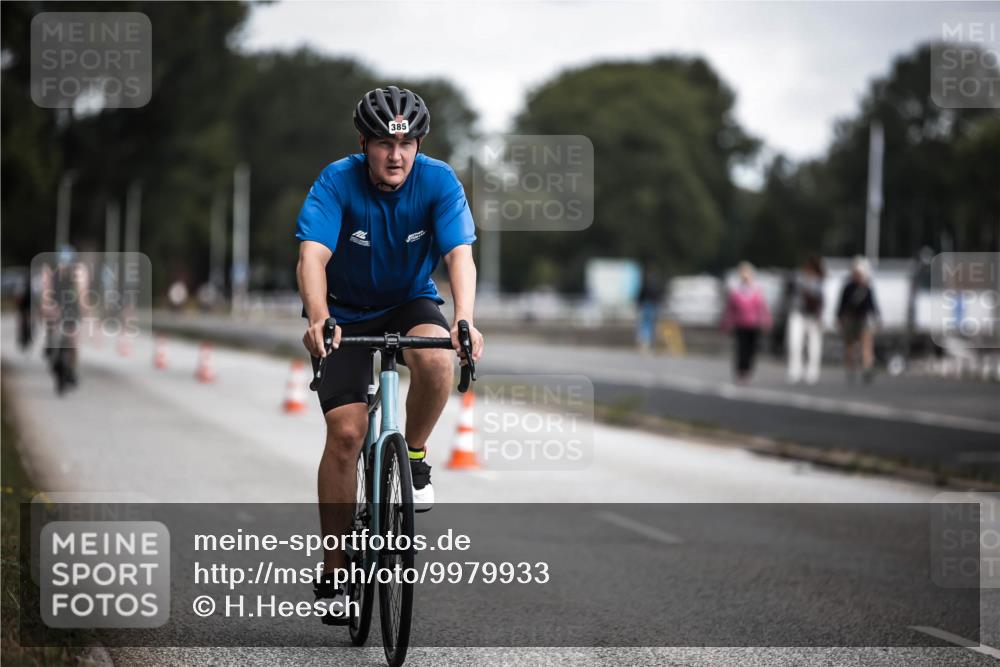 16.08.2026 - KN Förde Triathlon 2026 H.Heesch http://msf.ph/oto/9979933 16.08.2026 11:37:17 Radfahren 385 meine-sportfotos.de