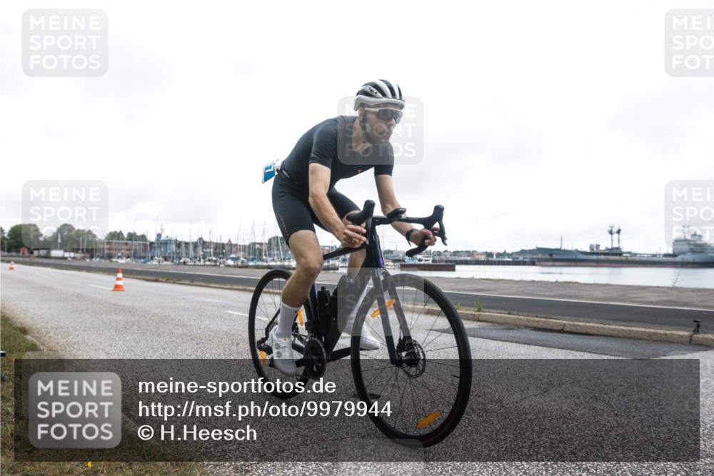 16.08.2026 - KN Förde Triathlon 2026 H.Heesch http://msf.ph/oto/9979944 16.08.2026 11:20:02 Radfahren 314, 315, 321, 329, 368, 369, 389, 390, 417, 439 meine-sportfotos.de