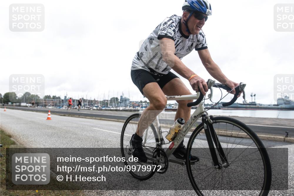16.08.2026 - KN Förde Triathlon 2026 H.Heesch http://msf.ph/oto/9979972 16.08.2026 11:20:24 Radfahren 221, 306, 336, 388 meine-sportfotos.de