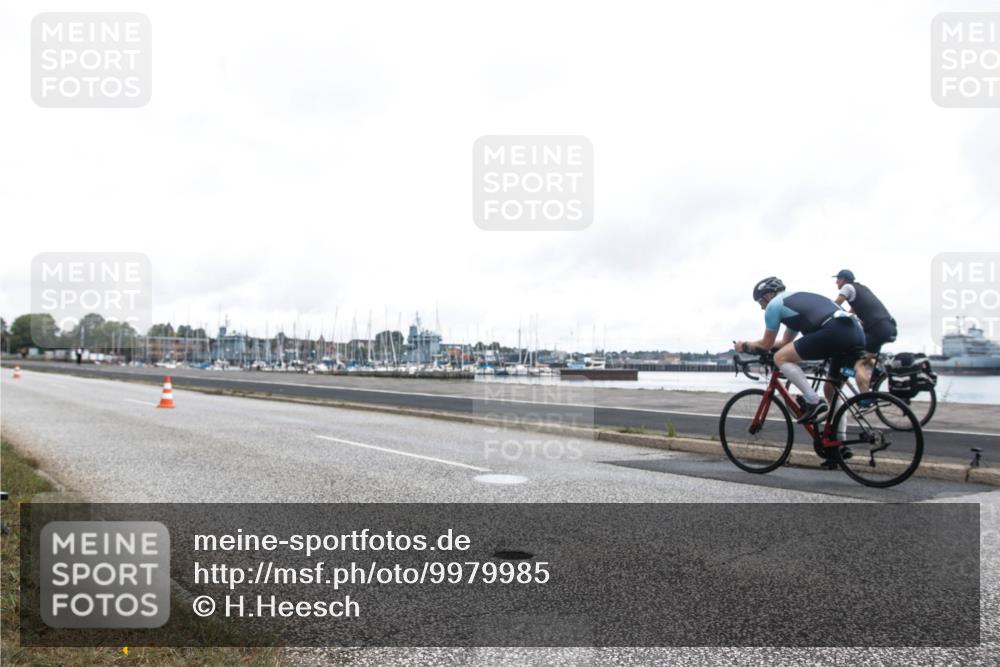 16.08.2026 - KN Förde Triathlon 2026 H.Heesch http://msf.ph/oto/9979985 16.08.2026 11:20:54 Radfahren 309, 364, 395 meine-sportfotos.de