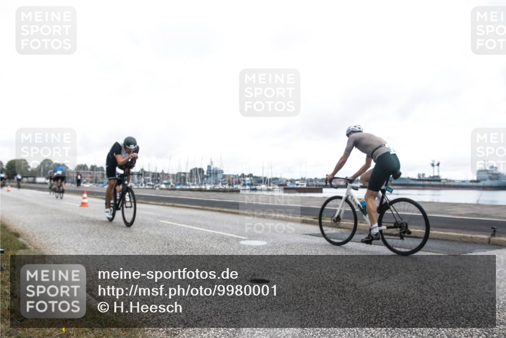16.08.2026 - KN Förde Triathlon 2026 H.Heesch http://msf.ph/oto/9980001 16.08.2026 11:21:09 Radfahren 310, 338, 392 meine-sportfotos.de