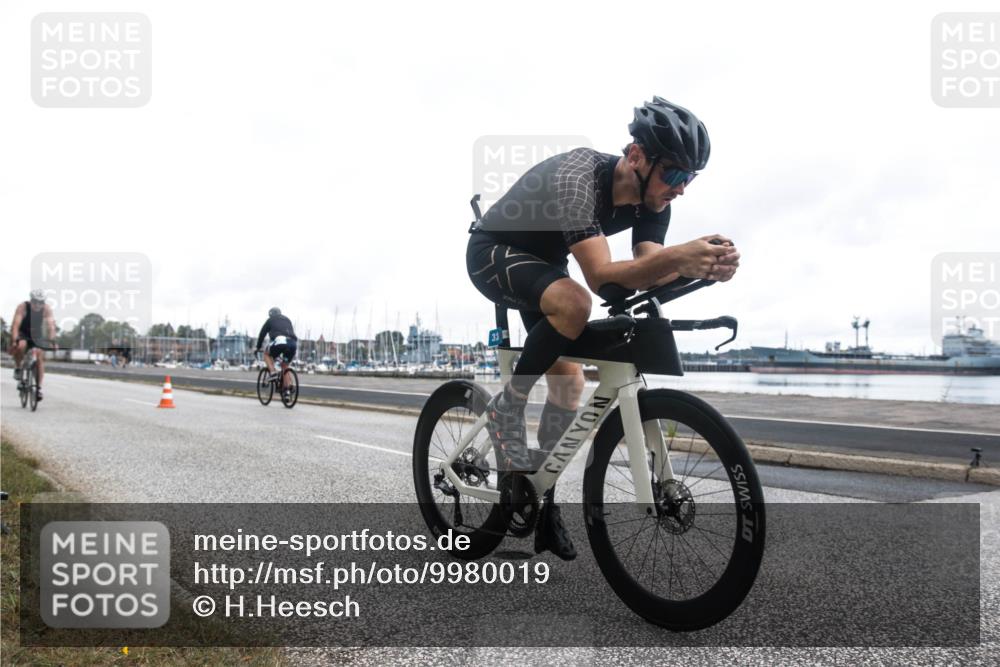 16.08.2026 - KN Förde Triathlon 2026 H.Heesch http://msf.ph/oto/9980019 16.08.2026 11:21:44 Radfahren 323, 342, 347, 365, 377 meine-sportfotos.de