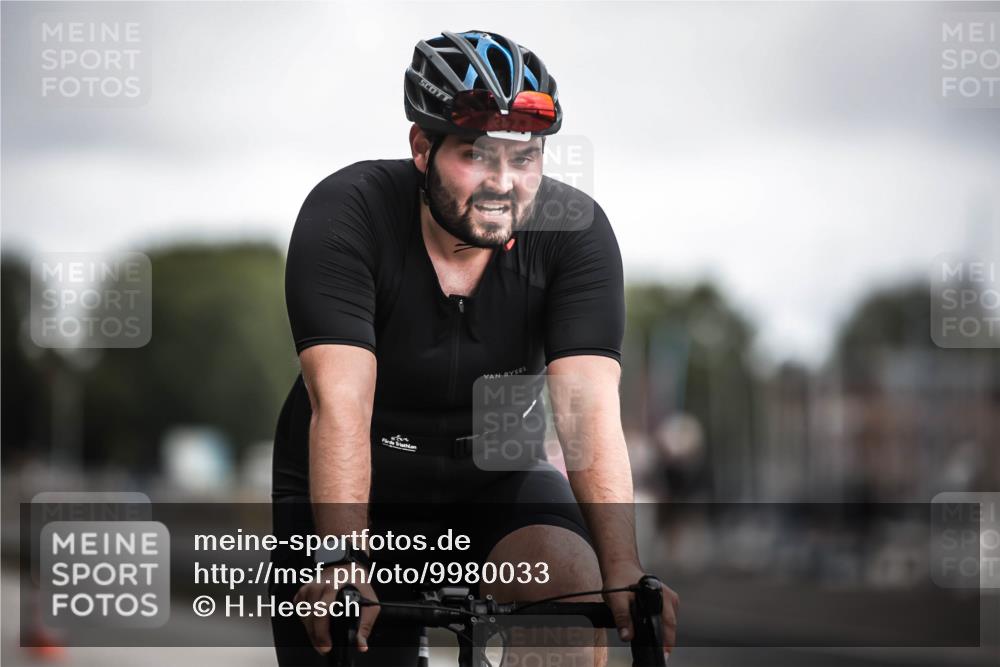 16.08.2026 - KN Förde Triathlon 2026 H.Heesch http://msf.ph/oto/9980033 16.08.2026 11:37:31 Radfahren 374 meine-sportfotos.de