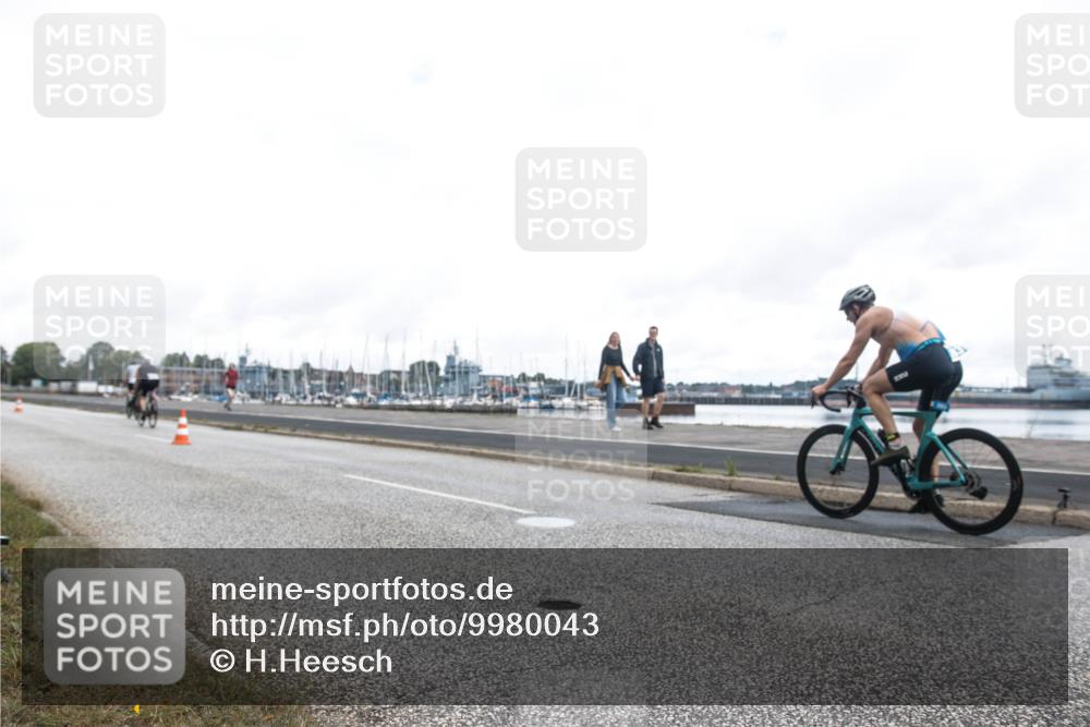 16.08.2026 - KN Förde Triathlon 2026 H.Heesch http://msf.ph/oto/9980043 16.08.2026 11:22:10 Radfahren 321 meine-sportfotos.de