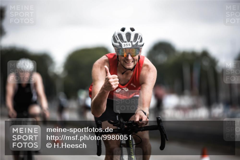 16.08.2026 - KN Förde Triathlon 2026 H.Heesch http://msf.ph/oto/9980051 16.08.2026 11:37:50 Radfahren  meine-sportfotos.de