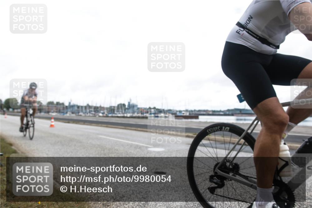 16.08.2026 - KN Förde Triathlon 2026 H.Heesch http://msf.ph/oto/9980054 16.08.2026 11:22:30 Radfahren 307, 315, 325, 368, 369, 389, 409, 415 meine-sportfotos.de