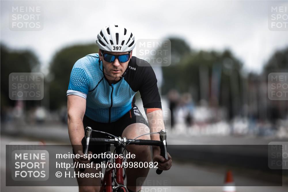 16.08.2026 - KN Förde Triathlon 2026 H.Heesch http://msf.ph/oto/9980082 16.08.2026 11:43:25 Radfahren  meine-sportfotos.de