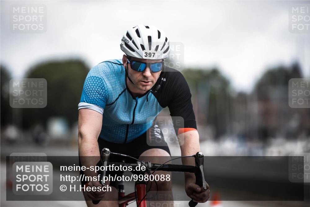 16.08.2026 - KN Förde Triathlon 2026 H.Heesch http://msf.ph/oto/9980088 16.08.2026 11:43:25 Radfahren  meine-sportfotos.de