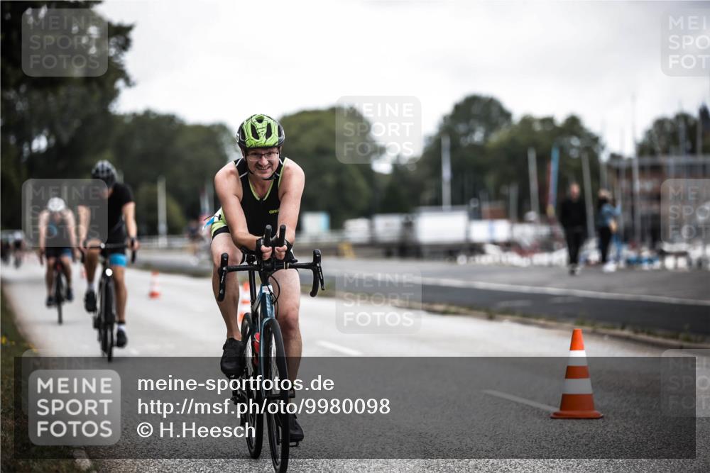 16.08.2026 - KN Förde Triathlon 2026 H.Heesch http://msf.ph/oto/9980098 16.08.2026 11:43:39 Radfahren 364 meine-sportfotos.de
