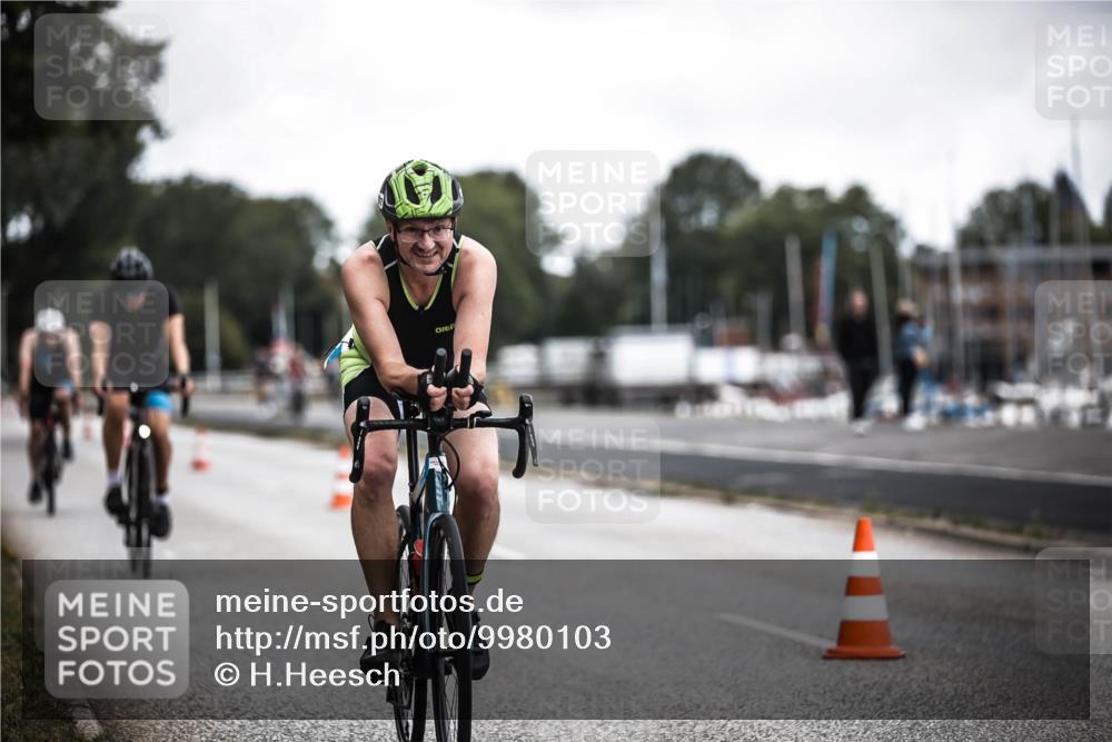 16.08.2026 - KN Förde Triathlon 2026 H.Heesch http://msf.ph/oto/9980103 16.08.2026 11:43:39 Radfahren 364 meine-sportfotos.de