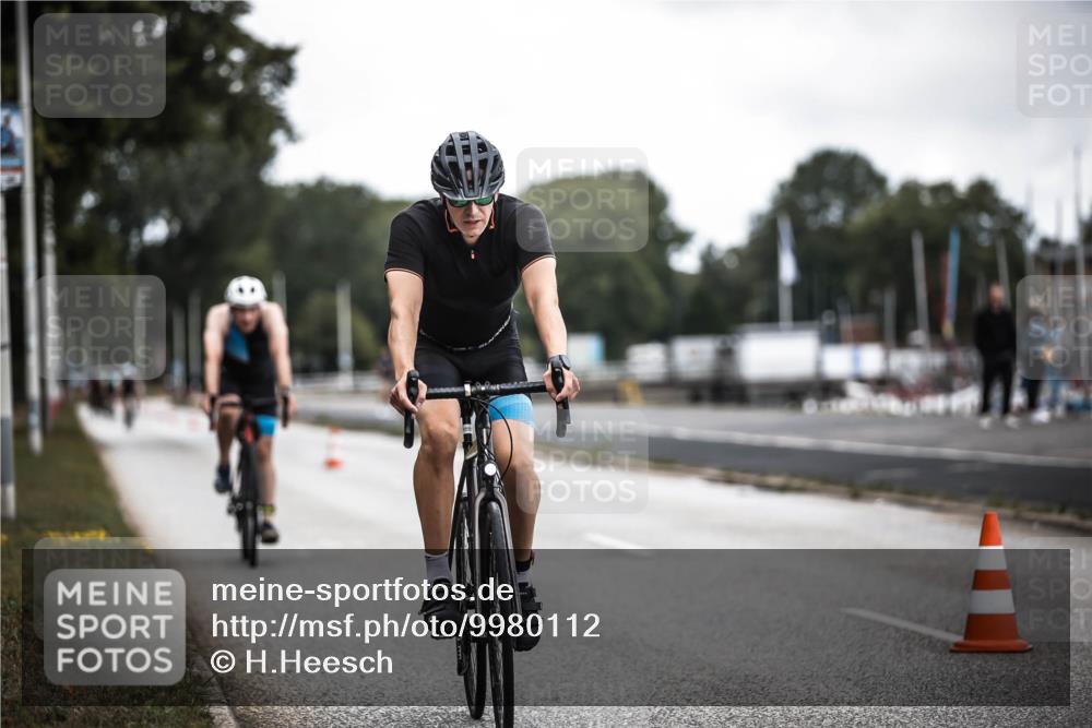 16.08.2026 - KN Förde Triathlon 2026 H.Heesch http://msf.ph/oto/9980112 16.08.2026 11:43:40 Radfahren 364 meine-sportfotos.de
