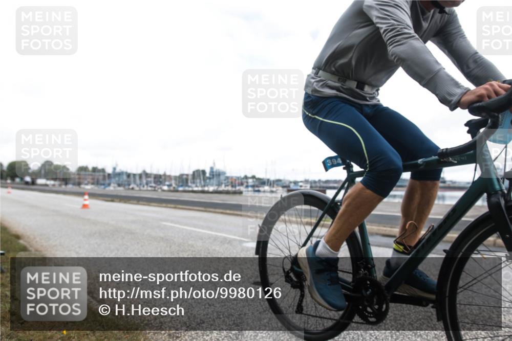 16.08.2026 - KN Förde Triathlon 2026 H.Heesch http://msf.ph/oto/9980126 16.08.2026 11:24:05 Radfahren 308, 330, 350, 394 meine-sportfotos.de