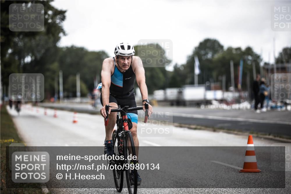 16.08.2026 - KN Förde Triathlon 2026 H.Heesch http://msf.ph/oto/9980134 16.08.2026 11:43:41 Radfahren 364 meine-sportfotos.de