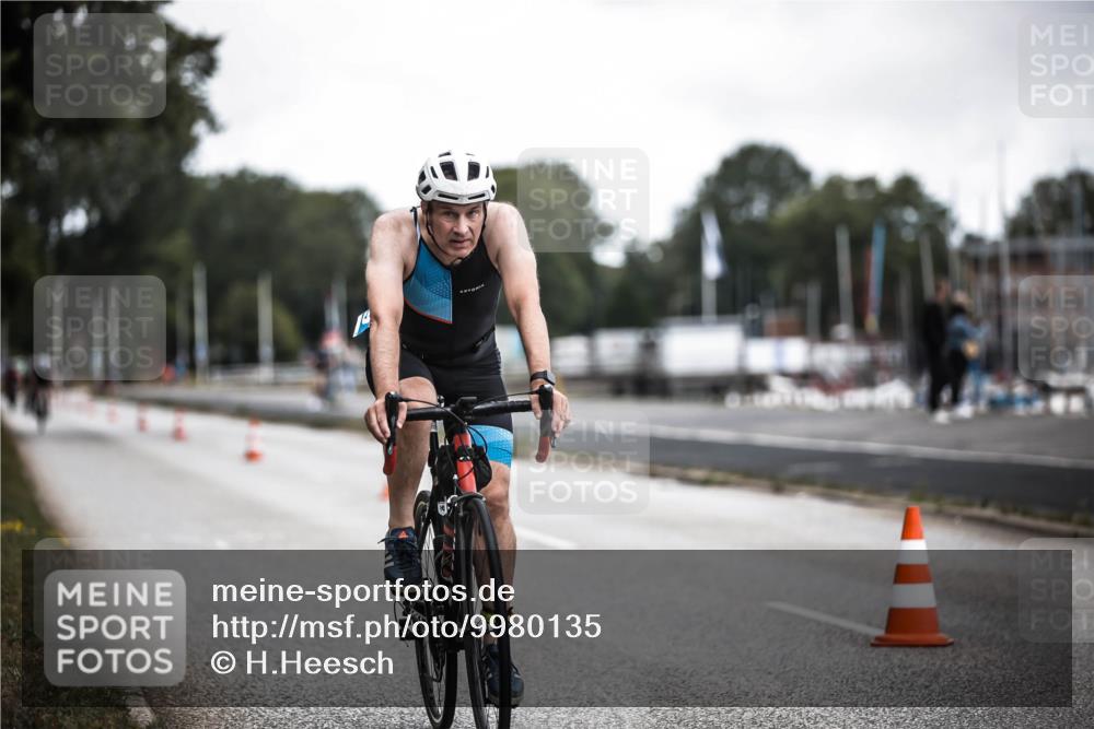 16.08.2026 - KN Förde Triathlon 2026 H.Heesch http://msf.ph/oto/9980135 16.08.2026 11:43:42 Radfahren 364 meine-sportfotos.de