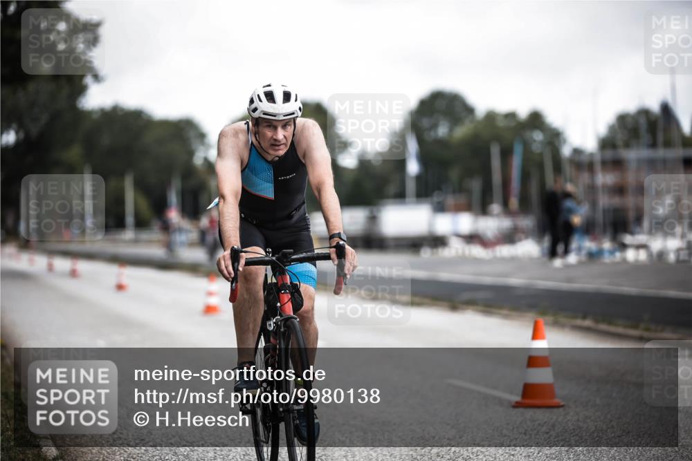 16.08.2026 - KN Förde Triathlon 2026 H.Heesch http://msf.ph/oto/9980138 16.08.2026 11:43:42 Radfahren 364 meine-sportfotos.de