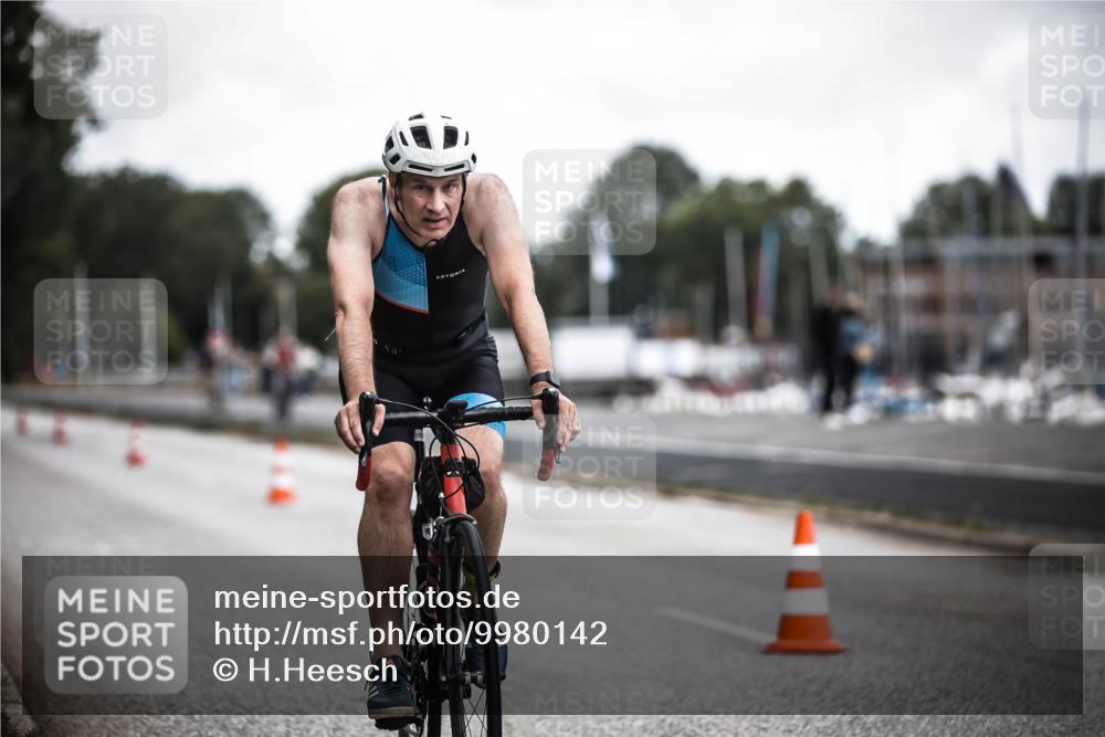 16.08.2026 - KN Förde Triathlon 2026 H.Heesch http://msf.ph/oto/9980142 16.08.2026 11:43:42 Radfahren 364 meine-sportfotos.de