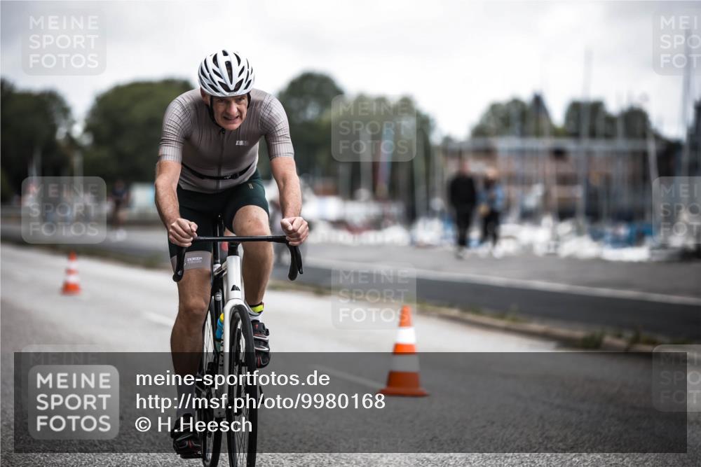 16.08.2026 - KN Förde Triathlon 2026 H.Heesch http://msf.ph/oto/9980168 16.08.2026 11:43:51 Radfahren  meine-sportfotos.de