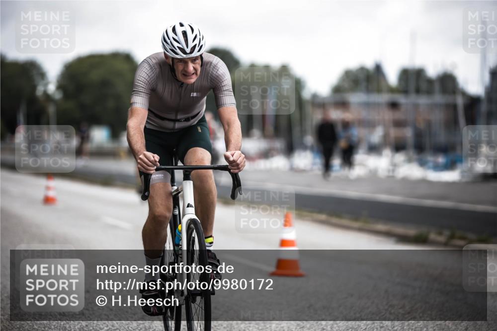 16.08.2026 - KN Förde Triathlon 2026 H.Heesch http://msf.ph/oto/9980172 16.08.2026 11:43:51 Radfahren  meine-sportfotos.de