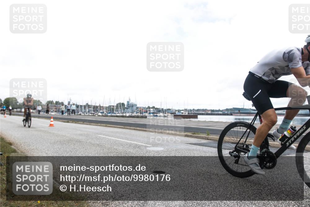 16.08.2026 - KN Förde Triathlon 2026 H.Heesch http://msf.ph/oto/9980176 16.08.2026 11:25:08 Radfahren 331, 341, 355, 375, 376, 409 meine-sportfotos.de