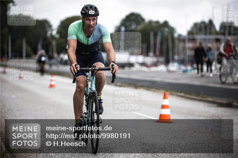 16.08.2026 - KN Förde Triathlon 2026 H.Heesch http://msf.ph/oto/9980191 16.08.2026 11:43:54 Radfahren  meine-sportfotos.de