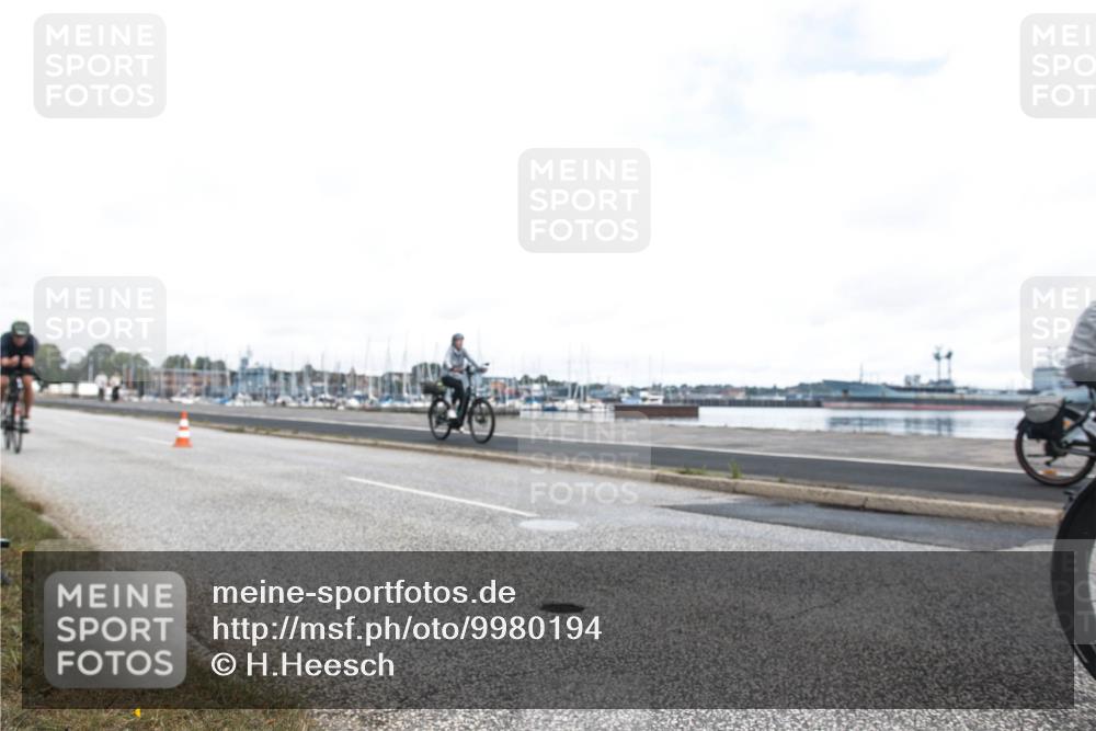 16.08.2026 - KN Förde Triathlon 2026 H.Heesch http://msf.ph/oto/9980194 16.08.2026 11:25:56 Radfahren 313, 319, 354, 356, 398 meine-sportfotos.de