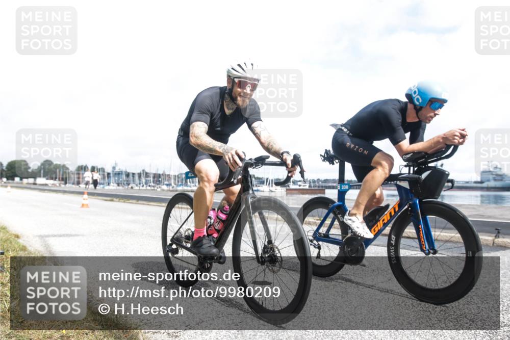 16.08.2026 - KN Förde Triathlon 2026 H.Heesch http://msf.ph/oto/9980209 16.08.2026 11:26:12 Radfahren 339, 350, 370, 421 meine-sportfotos.de