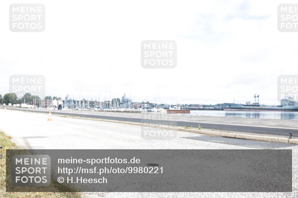 16.08.2026 - KN Förde Triathlon 2026 H.Heesch http://msf.ph/oto/9980221 16.08.2026 11:26:14 Radfahren 339, 350, 381 meine-sportfotos.de