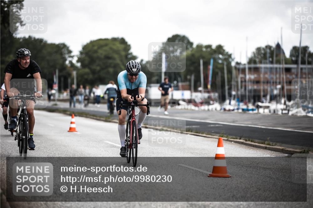 16.08.2026 - KN Förde Triathlon 2026 H.Heesch http://msf.ph/oto/9980230 16.08.2026 11:44:01 Radfahren 351, 801 meine-sportfotos.de