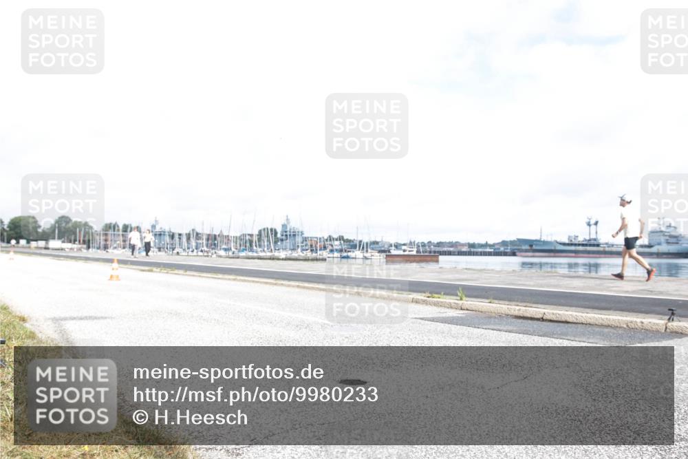 16.08.2026 - KN Förde Triathlon 2026 H.Heesch http://msf.ph/oto/9980233 16.08.2026 11:26:16 Radfahren 339, 350, 381 meine-sportfotos.de