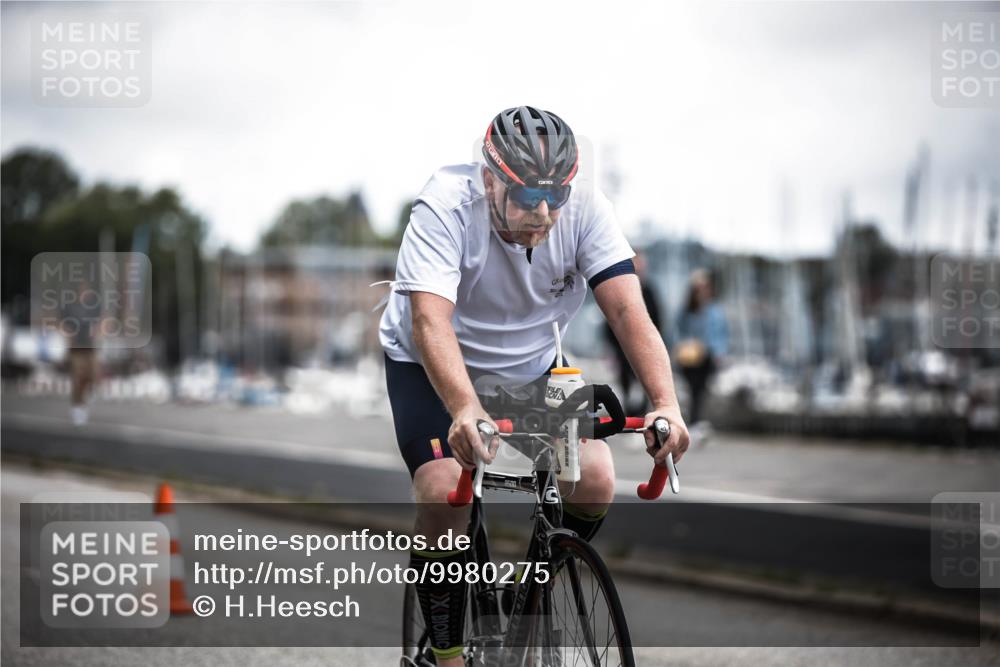 16.08.2026 - KN Förde Triathlon 2026 H.Heesch http://msf.ph/oto/9980275 16.08.2026 11:44:04 Radfahren 351, 421, 801 meine-sportfotos.de