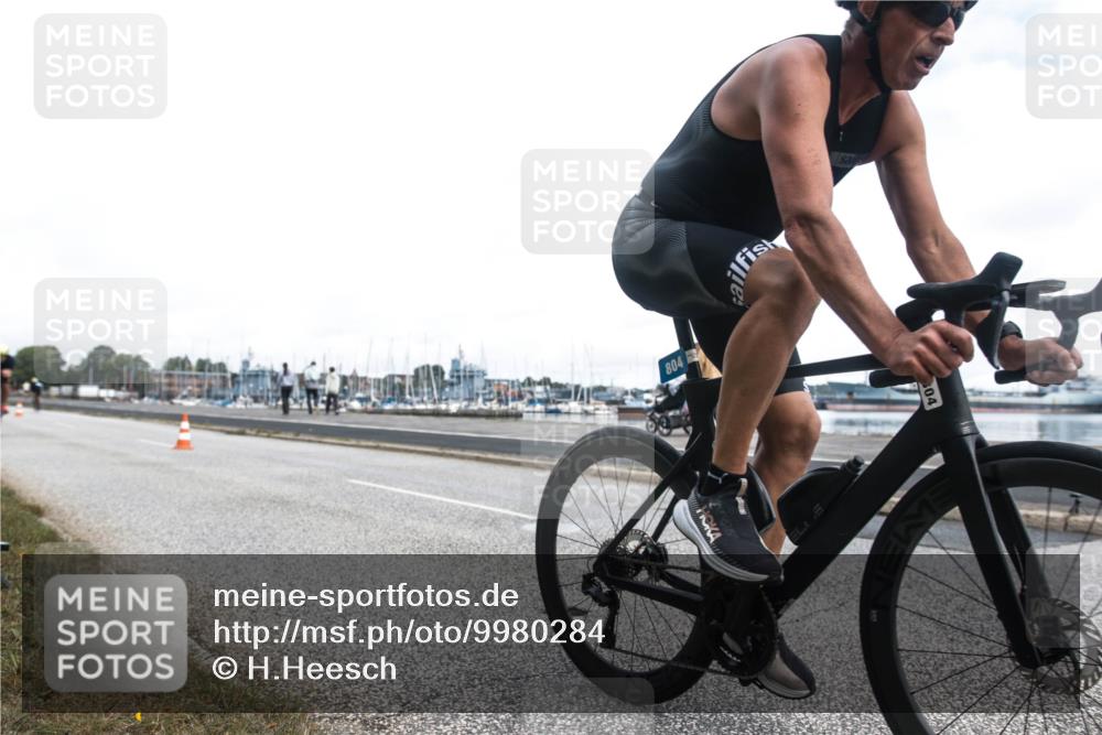 16.08.2026 - KN Förde Triathlon 2026 H.Heesch http://msf.ph/oto/9980284 16.08.2026 11:26:59 Radfahren 343, 359, 361, 383, 412, 804 meine-sportfotos.de