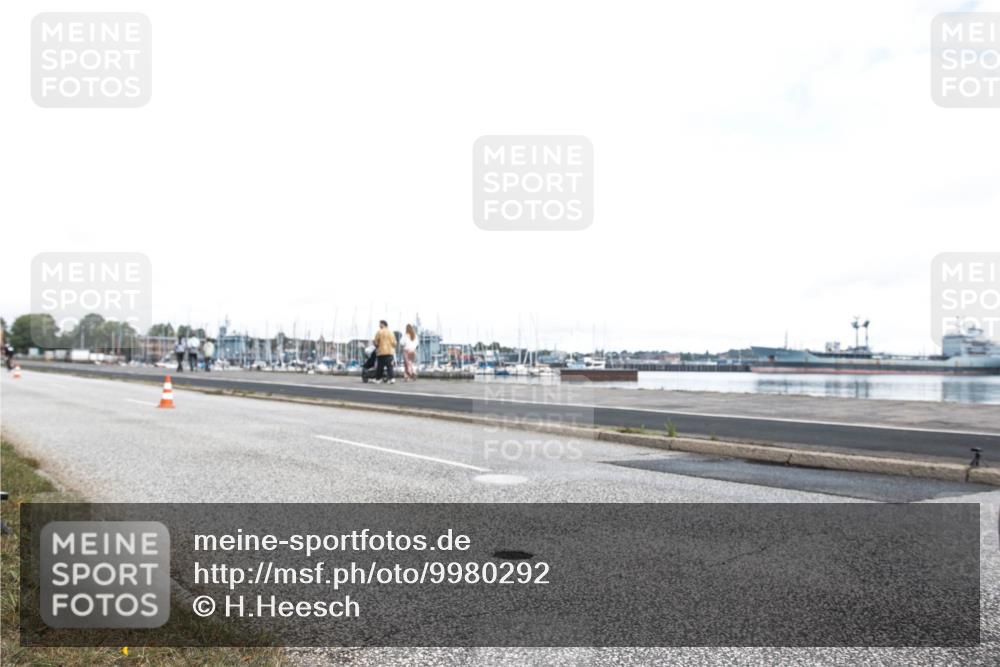 16.08.2026 - KN Förde Triathlon 2026 H.Heesch http://msf.ph/oto/9980292 16.08.2026 11:27:08 Radfahren 311, 334, 345, 371, 382, 435 meine-sportfotos.de
