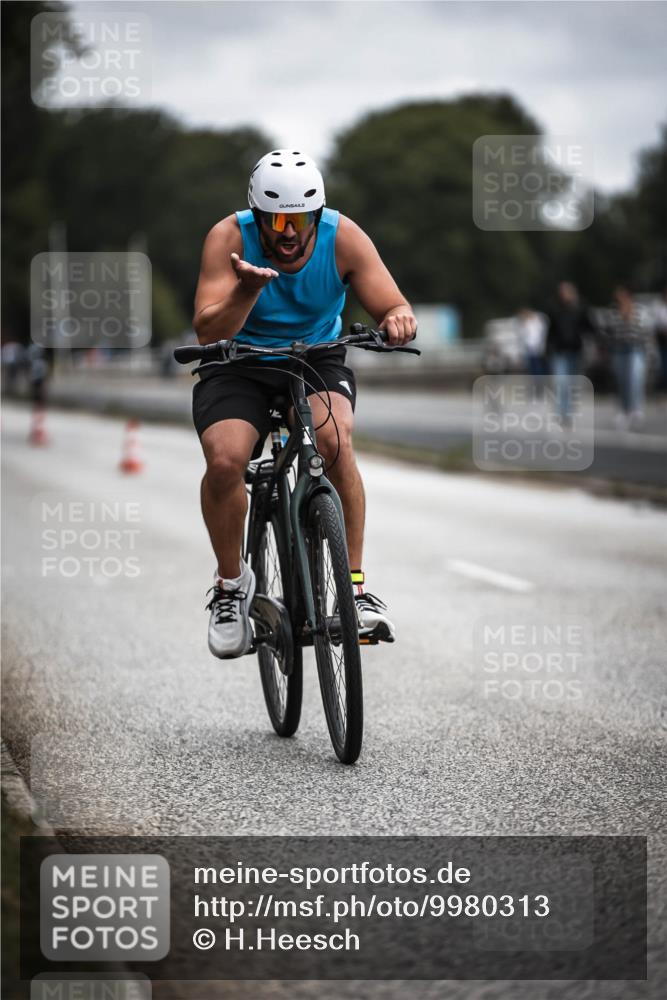 16.08.2026 - KN Förde Triathlon 2026 H.Heesch http://msf.ph/oto/9980313 16.08.2026 11:44:25 Radfahren  meine-sportfotos.de