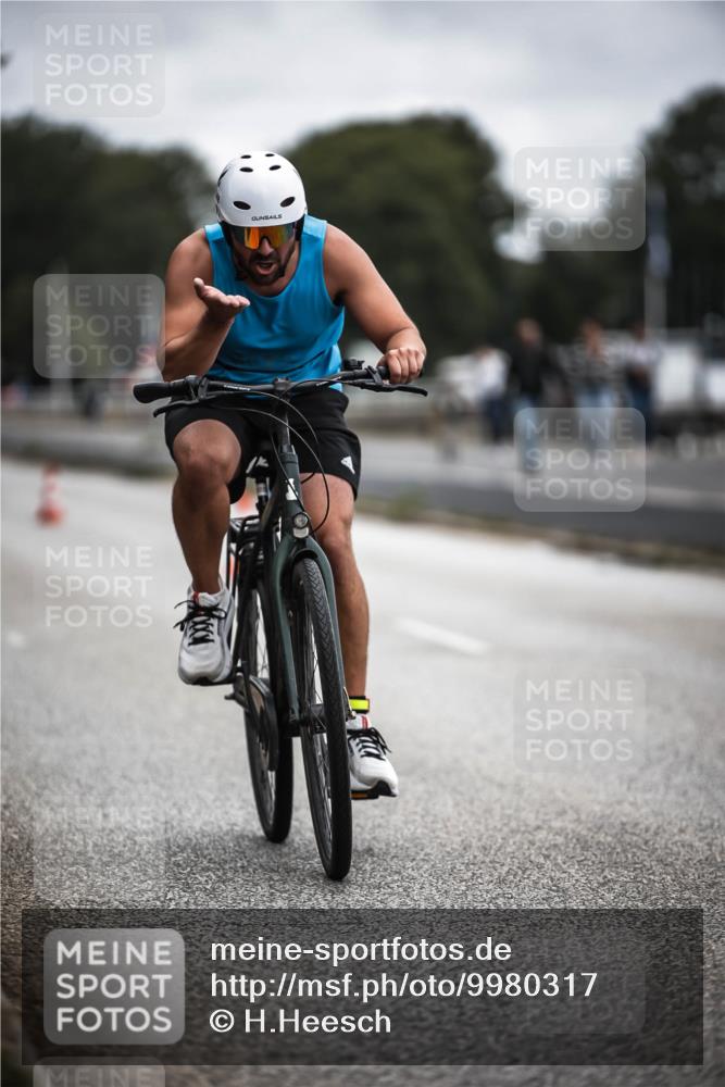 16.08.2026 - KN Förde Triathlon 2026 H.Heesch http://msf.ph/oto/9980317 16.08.2026 11:44:25 Radfahren  meine-sportfotos.de